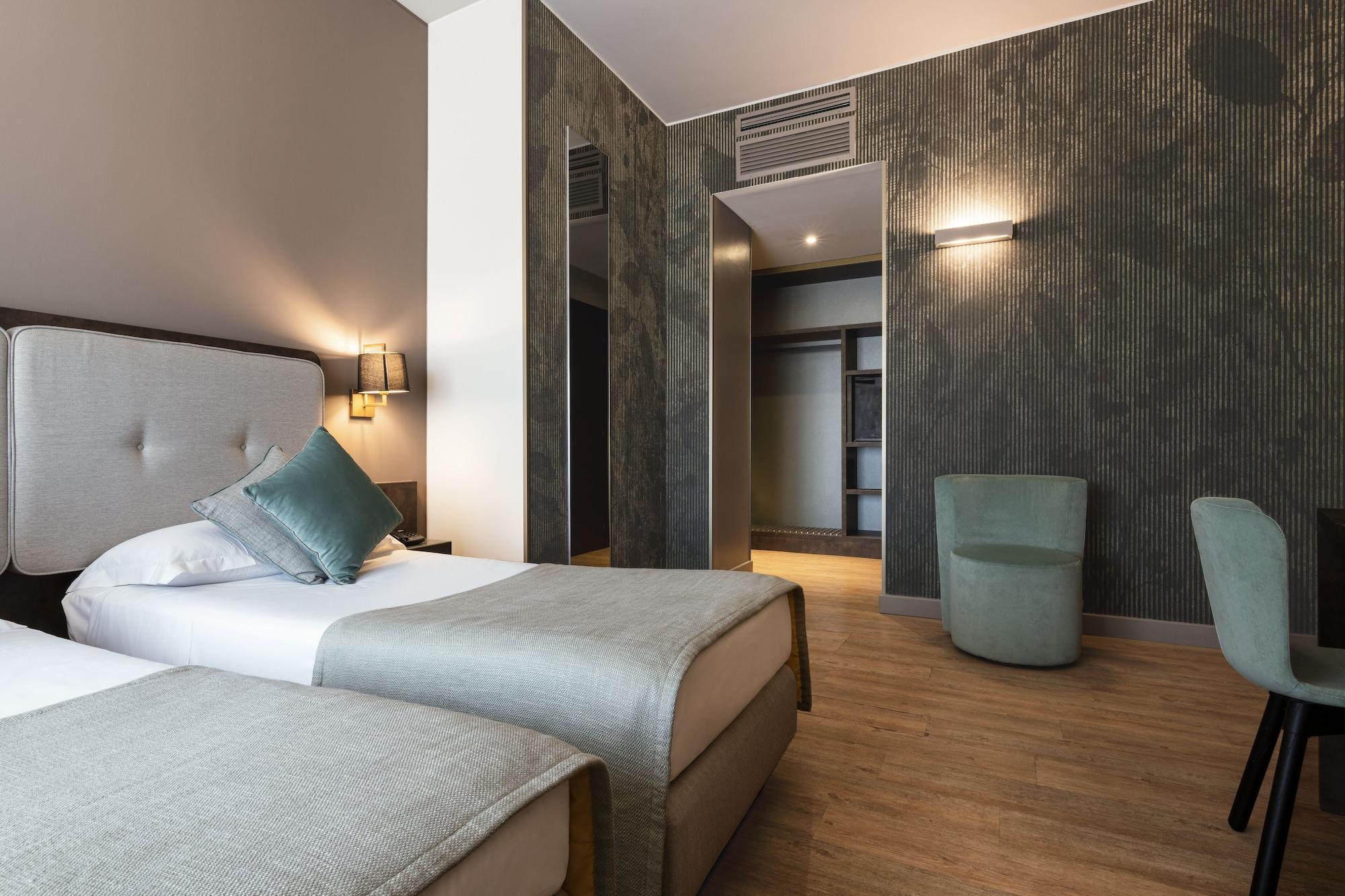 מילאנו Mokinba Hotels King מראה חיצוני תמונה